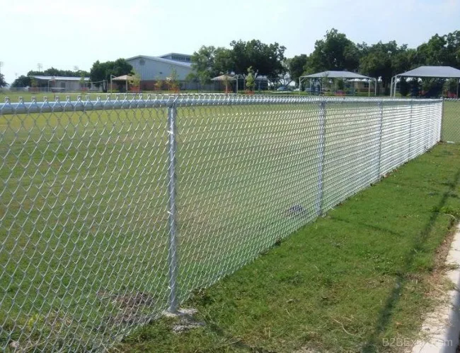 Galvanized Chain Link Fence thumbnail 4