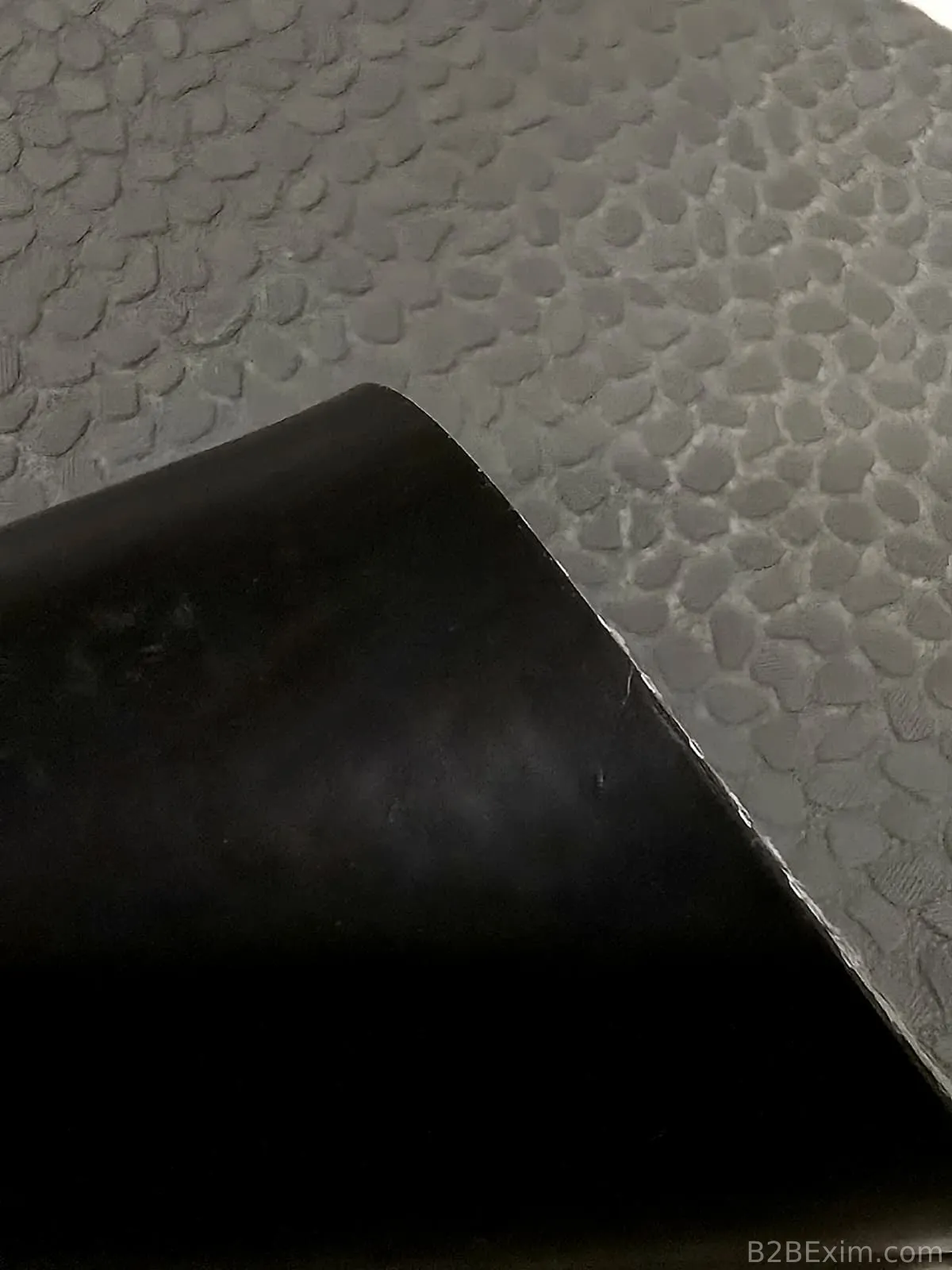 PVC Mesh-Reinforced Geomembrane thumbnail 2