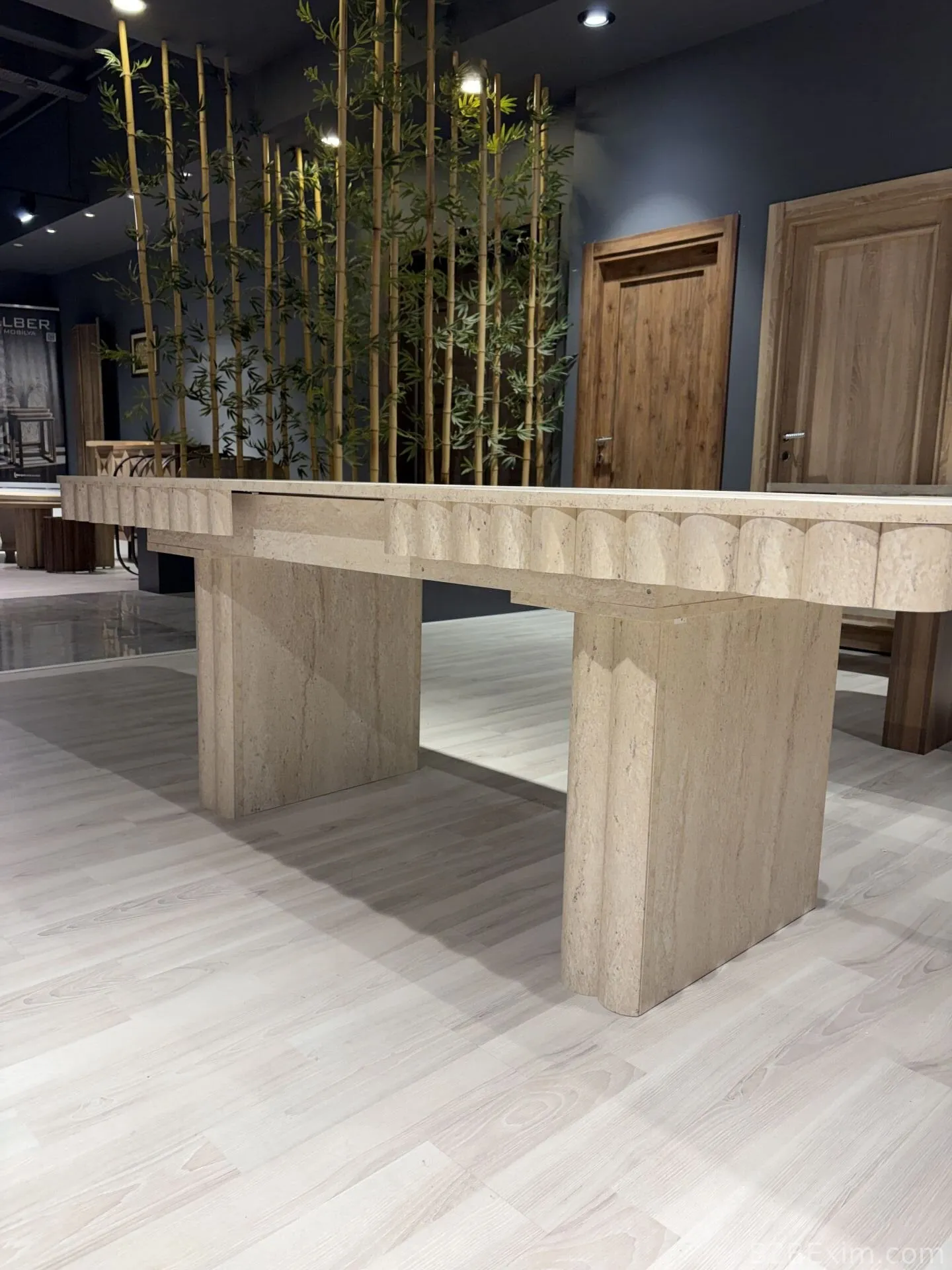Dining Table Models thumbnail 4