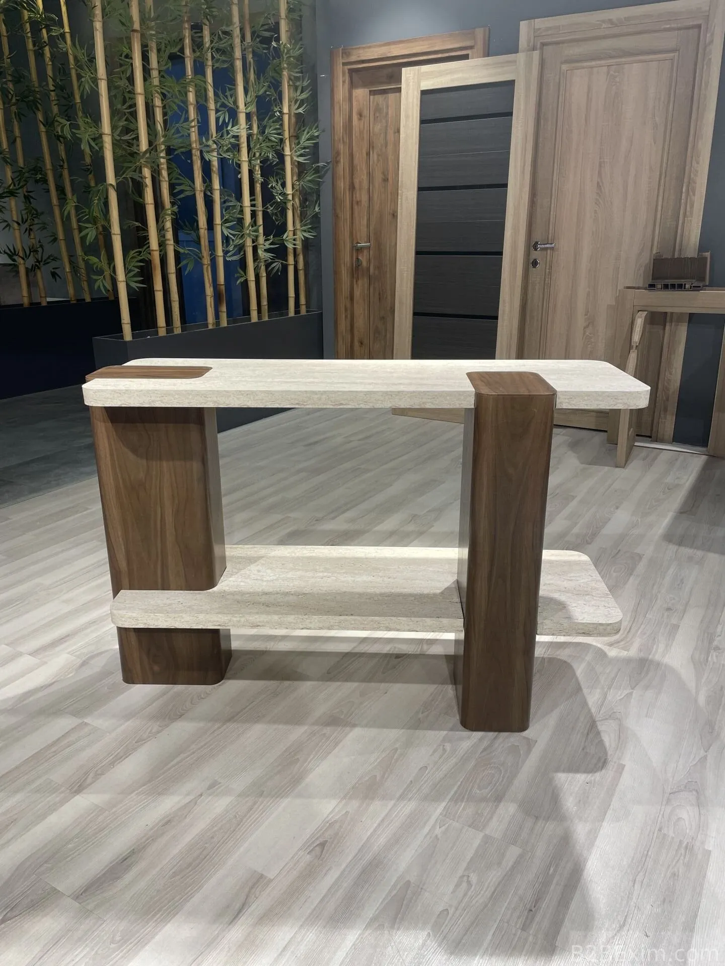 Console Table Models thumbnail 2