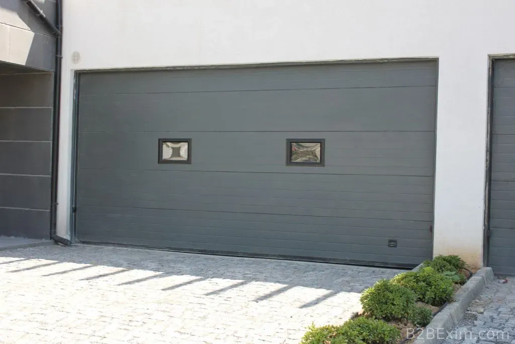 Sectional Garage Door Models thumbnail 3