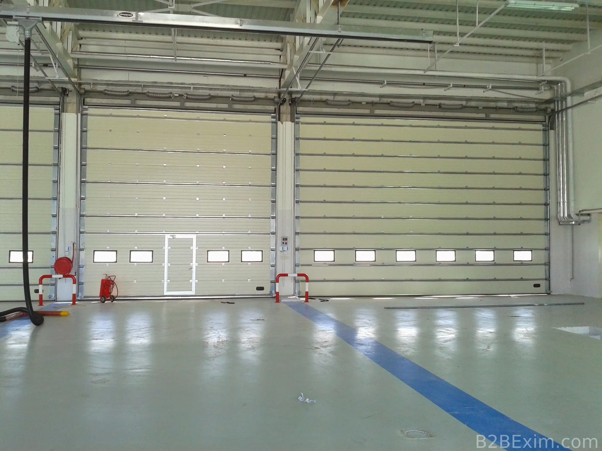 Sectional Industrial Doors thumbnail 4